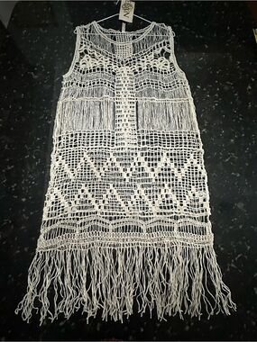 Elan Crochet Large White Cover Up Swim Beach, Pool , Layer, Cruise, or Vacation